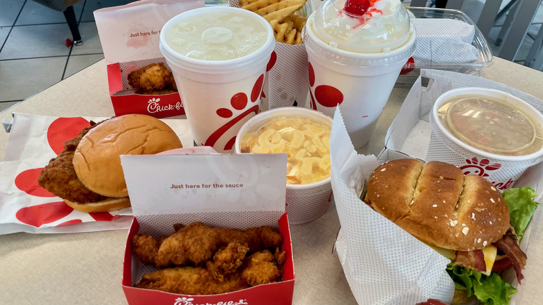 Chick-fil-A Entrees Menu 2025